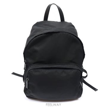 Prada(프라다) 2VZ066 블랙 테수토 포코노 나일론 트라이앵글 로고 백팩