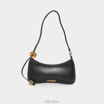 Jacquemus ��ũ���� 26FW �� ���� �� ������ ���� ����� BAW00057AC01C01 990��ũ���� 26FW �� ���� �� ������ ���� ����� BAW00057AC