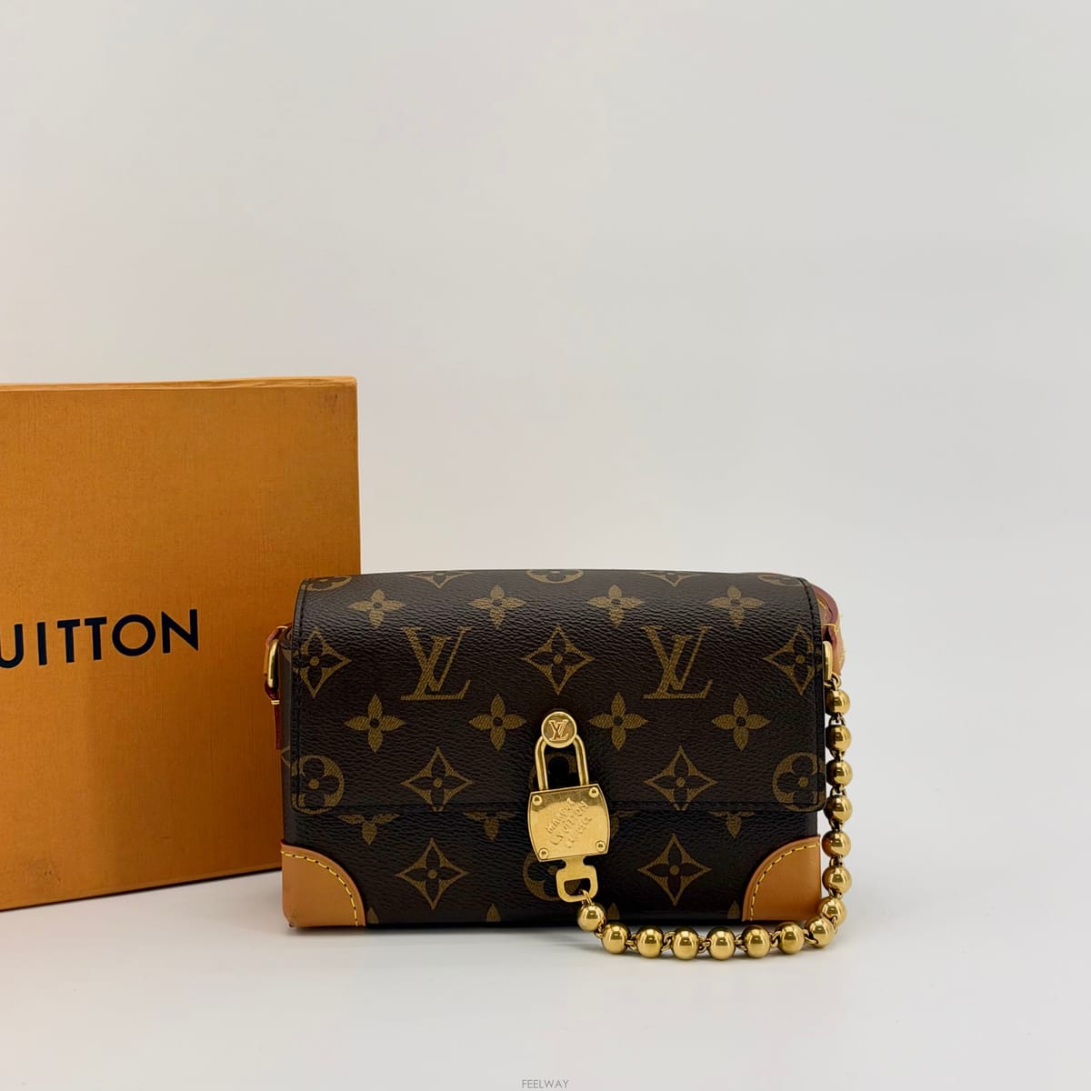 Louis Vuitton ���̺��� ��Ƽ�� ����� ���� ũ�ν�����̺��� ��Ƽ�� ����� ���� ũ�ν���