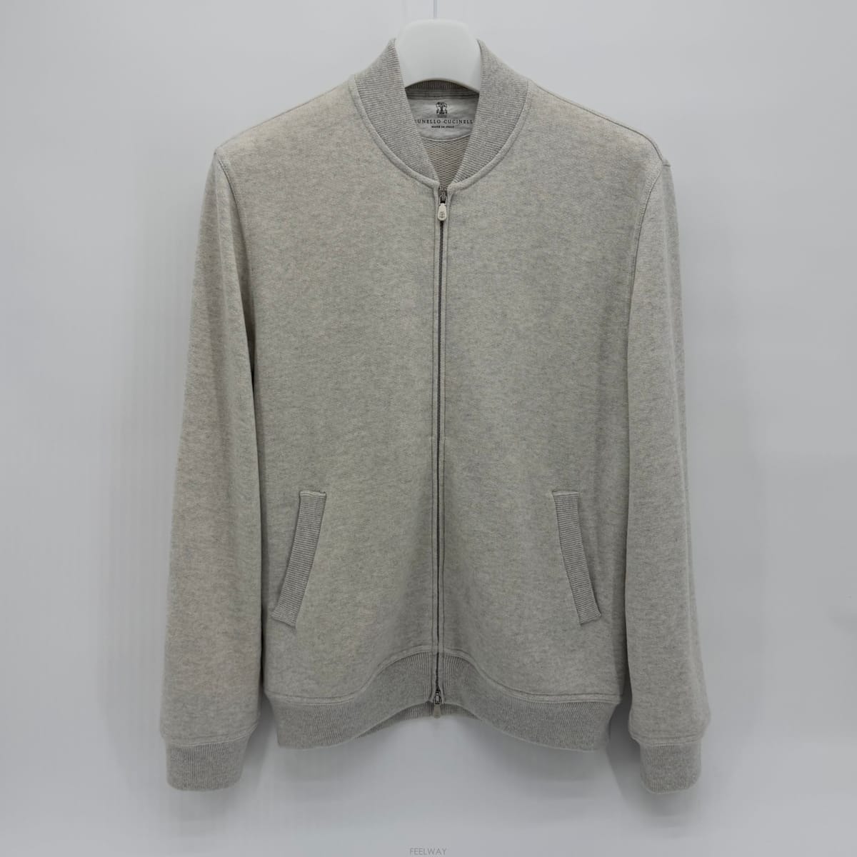 Brunello Cucinelli ���ڷ� ��ġ�ڸ� ĳ�ù̾� �����������ڷ� ��ġ�ڸ� ĳ�ù̾� ��������