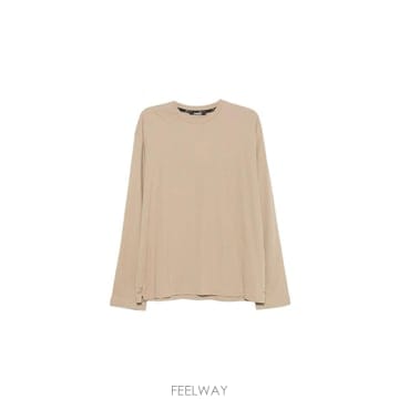 Jacquemus �δ��� JACQUEMUS ��ũ���� ������ �ս����� ž�δ��� JACQUEMUS ��ũ���� ������ �ս����� ž