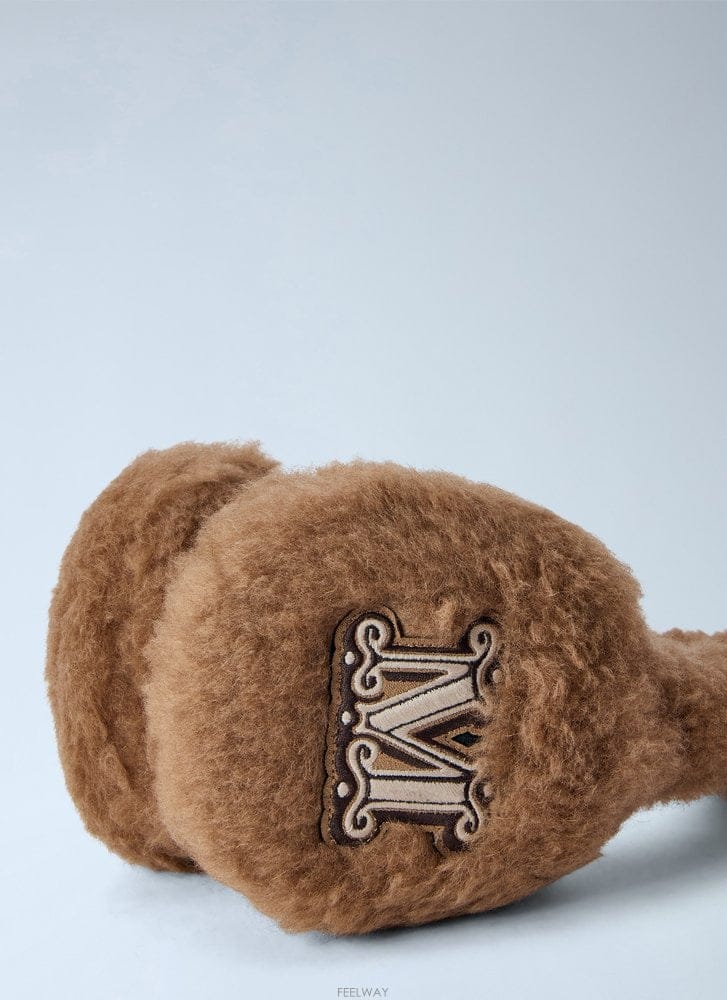 Max Mara 26 F/W �������� �׵� �ĸ��� EARMUFFS 2624576132 B011232648226 F/W �������� �׵� �ĸ��� EARMUFFS 2624576132 B01123