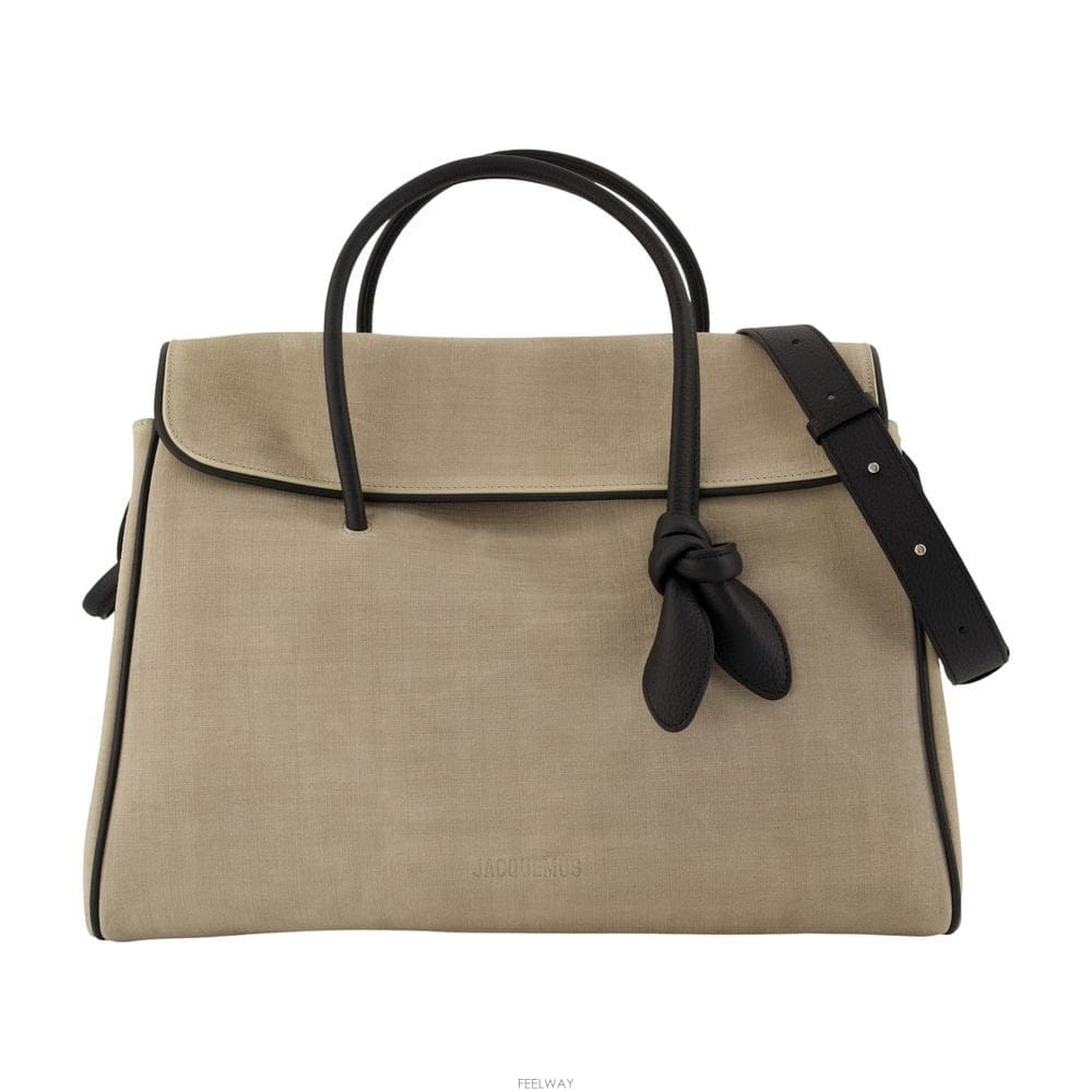 Jacquemus 26 F/W ��ũ���� �� ī�ٽ� �������� JACQUEMUS ���� ���� B073230536826 F/W ��ũ���� �� ī�ٽ� �������� JACQUEMUS ���� ����