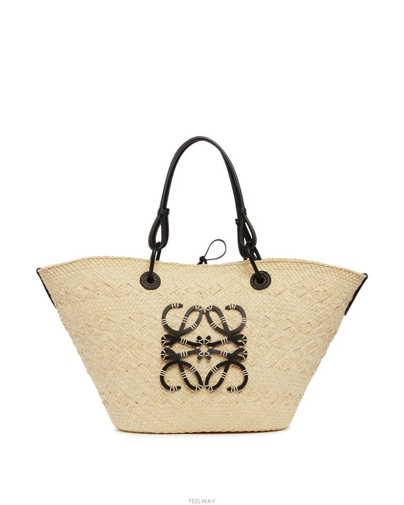 Loewe 26 F/W �ο��� �Ƴ��׷� �ٽ��� �̵�� AABKT43X08/216 B074225995226 F/W �ο��� �Ƴ��׷� �ٽ��� �̵�� AABKT43X08/216 B0