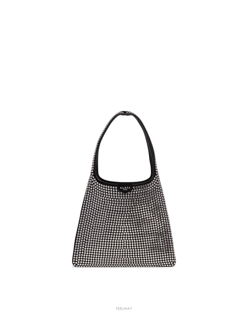Alaia 26 F/W �˶��̾� ȣ�� S ���͵� AA1L1017I281/999 B074231280026 F/W �˶��̾� ȣ�� S ���͵� AA1L1017I281/999 B074231