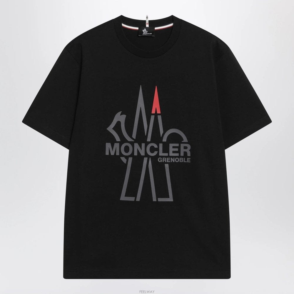 Moncler 26 F/W ��Ŭ���� ���� ��ư Ƽ���� WITH �ΰ� 8C000078 B005232711326 F/W ��Ŭ���� ���� ��ư Ƽ���� WITH �ΰ� 8C000078 B0