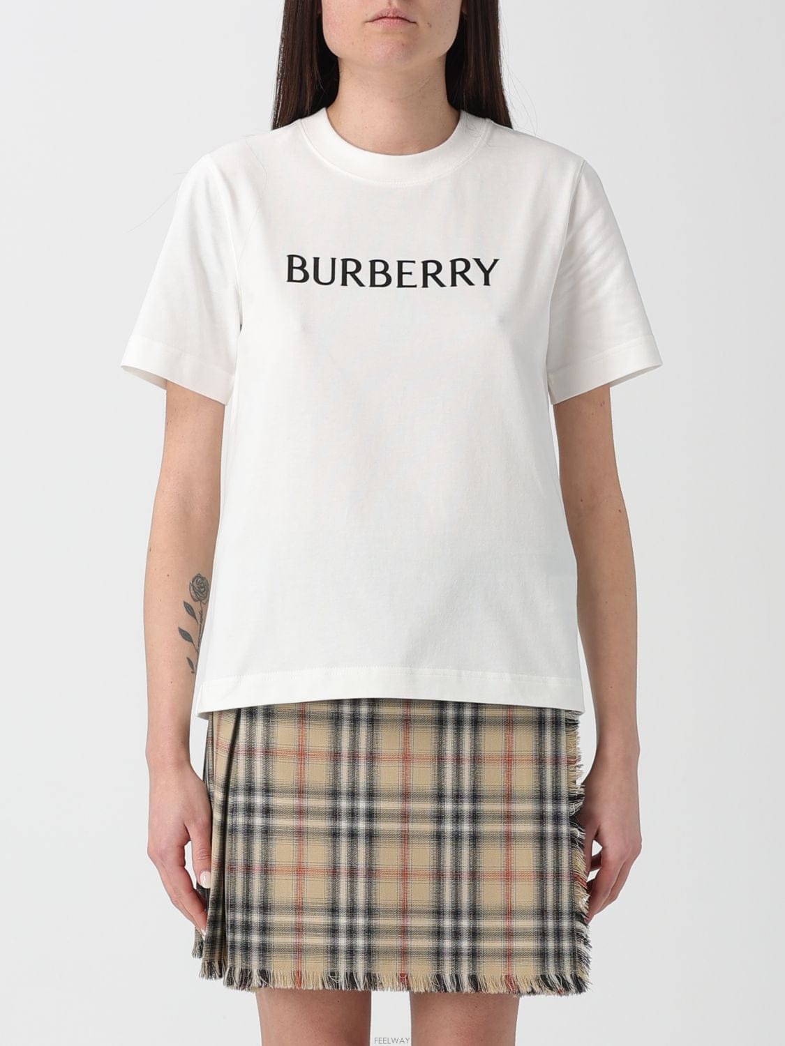 Burberry [A6] ������ 8118978 ���� Ƽ���� 8118978-001[A6] ������ 8118978 ���� Ƽ���� 8118978-001