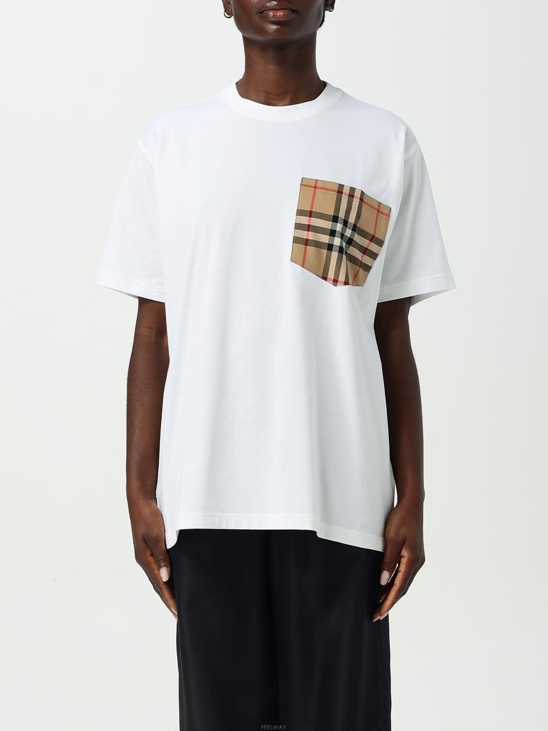 Burberry [A6] ������ 8103971 ���� Ƽ���� 8103971-001[A6] ������ 8103971 ���� Ƽ���� 8103971-001