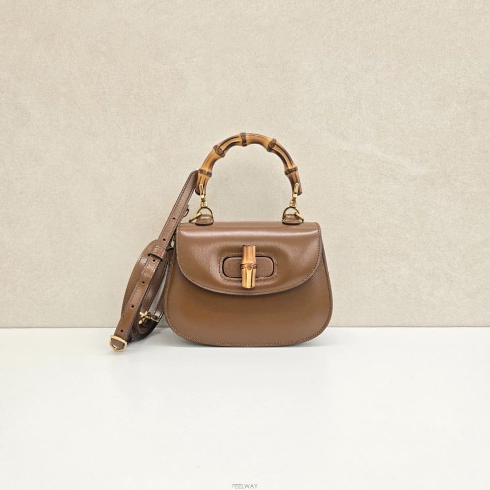 GUCCI ���� ��� 1947 ž�ڵ� �̴� ��� ��Ʈ�� 686864���� ��� 1947 ž�ڵ� �̴� ��� ��Ʈ�� 686864
