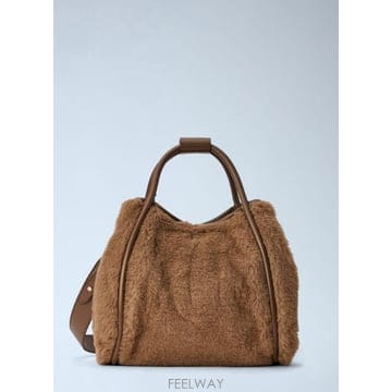 Max Mara 26 FW �������� ���� Teddy Marine Small Handbag 2624516112600 001 T26 FW �������� ���� Teddy Marine Small Handbag 2624516