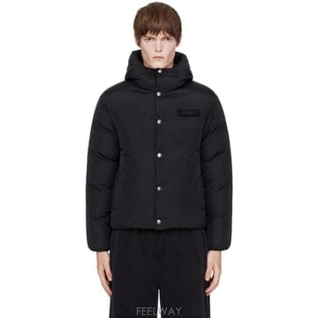 Jacquemus 26 FW ��ũ���� ���� �� Ǫ�� ��Ŷ 252553M17800026 FW ��ũ���� ���� �� Ǫ�� ��Ŷ 252553M178000