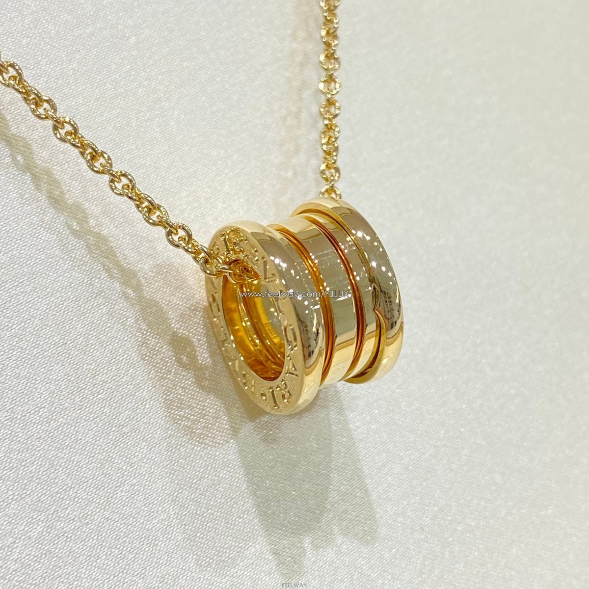 BVLGARI �Ұ��� �����ο� ��ũ���� ���ο��� ����� Y25856�Ұ��� �����ο� ��ũ���� ���ο��� ����� Y25856