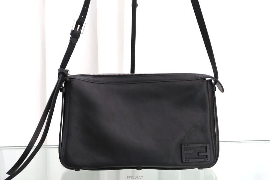 FENDI ��� ���ø� �̵� ����� 8br829 ��ȭ��������� ���ø� �̵� ����� 8br829 ��ȭ������