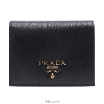 PRADA 26SS_0922 ���� ���ڷ� ���ΰ� ������ 1MV204_2B6P_F000226SS_0922 ���� ���ڷ� ���ΰ� ������ 1MV204_2B6P_F000
