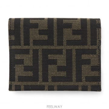 FENDI FF ���� ī������ 8M0608 B1JY F0VATFF ���� ī������ 8M0608 B1JY F0VAT