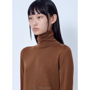 26 F/W 막스마라 터틀넥 파인 니트 스웨터 262136630260 B0112327689