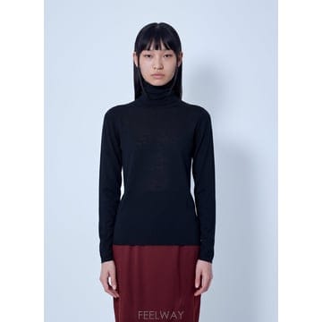 막스마라 터틀넥