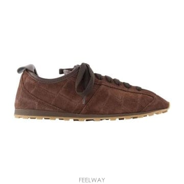 Jacquemus 26FW ��ũ���� �� �״Ͻ� ����Ŀ�� FOW00175AC07A10 880 BROWN26FW ��ũ���� �� �״Ͻ� ����Ŀ�� FOW00175AC07A10 880 B