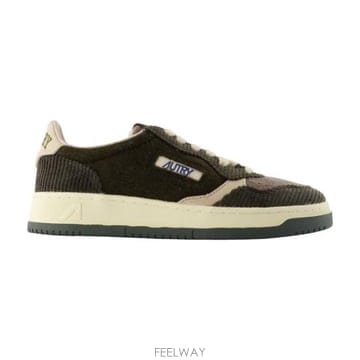 AUTRY 26FW ��Ʈ�� �޴޸���Ʈ �ο� ����Ŀ�� AULM S101 BROWN26FW ��Ʈ�� �޴޸���Ʈ �ο� ����Ŀ�� AULM S101 BROWN