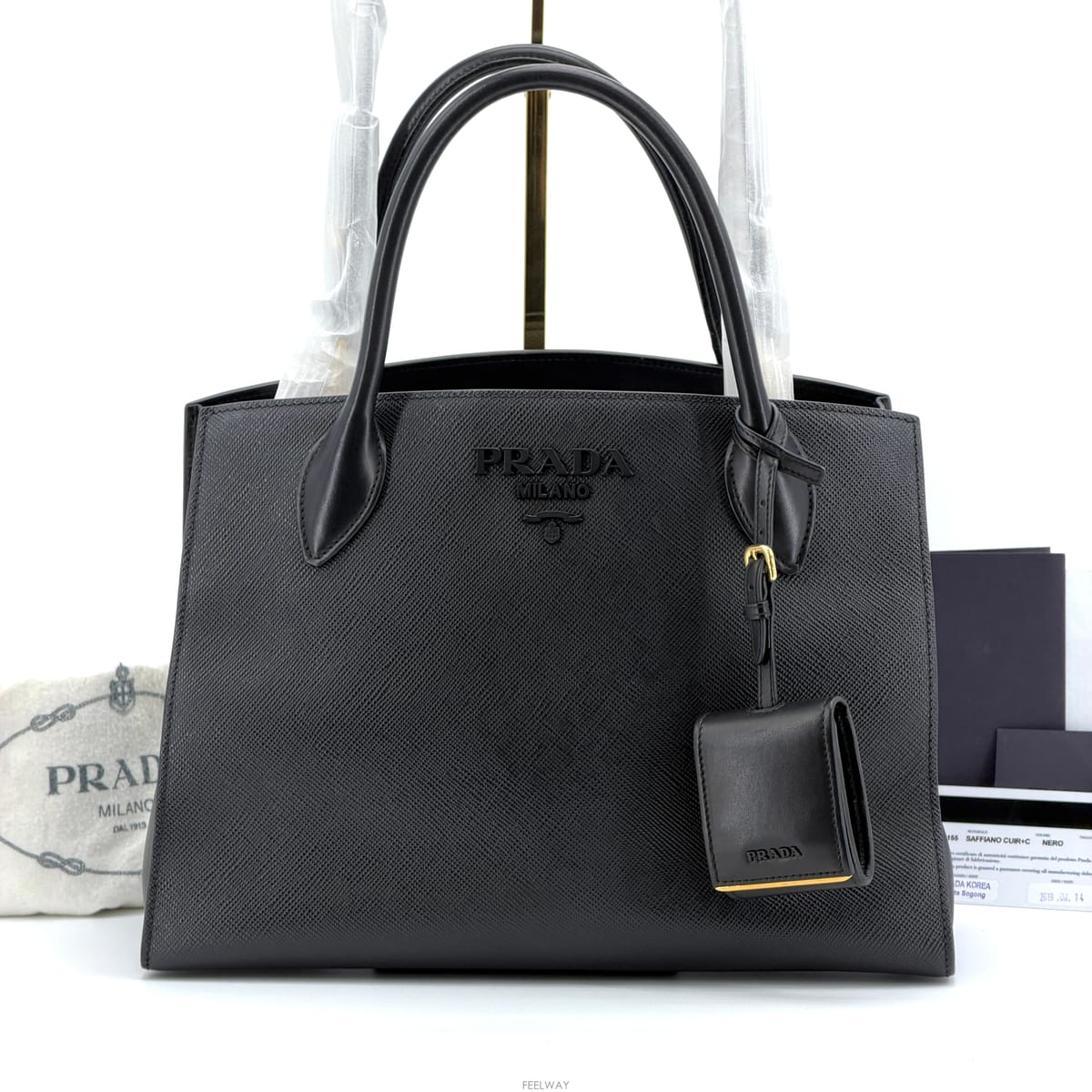 PRADA ����� ���ǾƳ� ���ũ�� ��Ʈ������� ���ǾƳ� ���ũ�� ��Ʈ��