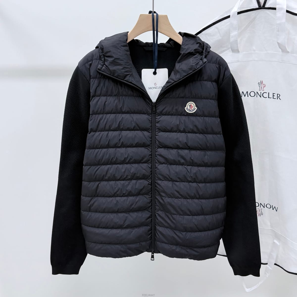 Moncler [S+��/2XL] ��Ŭ���� Ʈ���� �ĵ� ��Ʈ�е� ����[S+��/2XL] ��Ŭ���� Ʈ���� �ĵ� ��Ʈ�е� ����