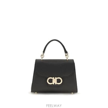 Ferragamo 26FW ����䷹ ��󰡸� ����� 795701 001 BLACK26FW ����䷹ ��󰡸� ����� 795701 001 BLACK