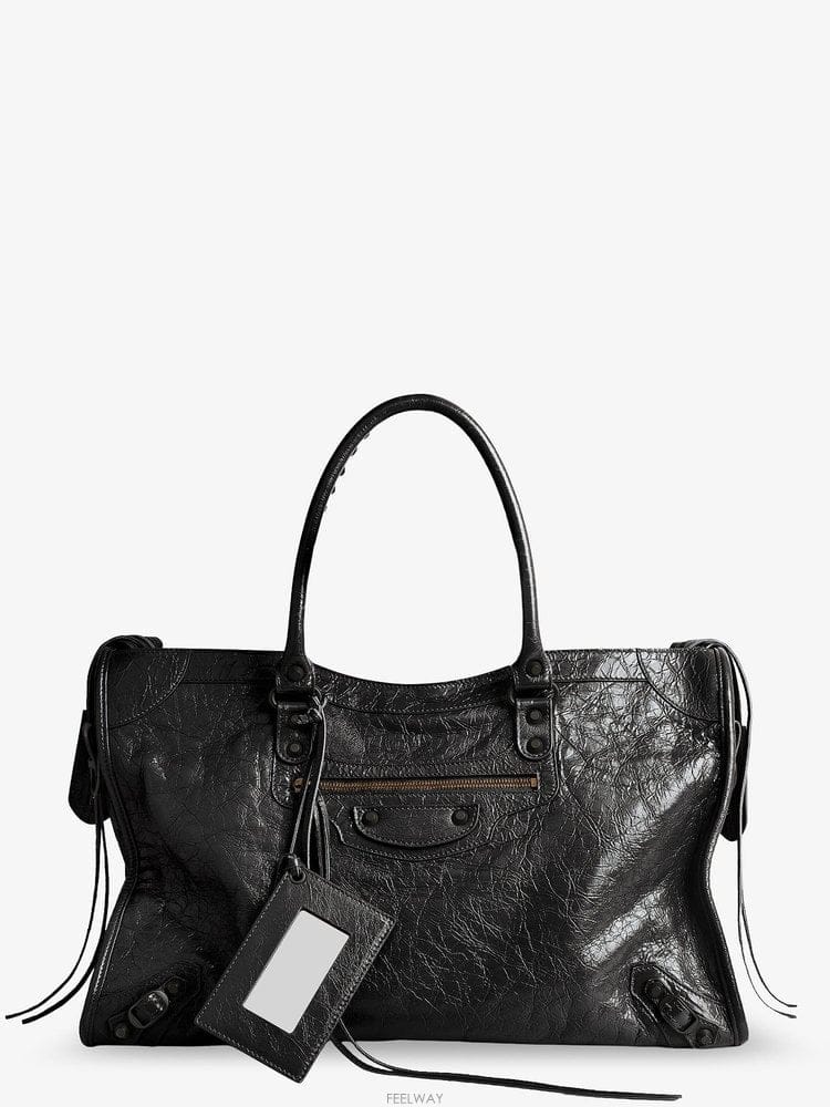 Balenciaga �߷��þư� �� ��Ƽ �� L ���� �ڵ�� 8657652ACFH1000 B0652327858�߷��þư� �� ��Ƽ �� L ���� �ڵ�� 8657652ACFH1000 B0