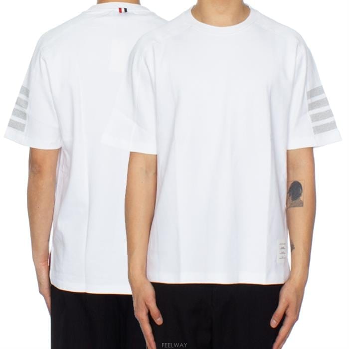 Thom Browne [����] ����� �缱 ���� Ƽ���� ȭ��Ʈ MJS246A 07323 100[����] ����� �缱 ���� Ƽ���� ȭ��Ʈ MJS246A 07323 