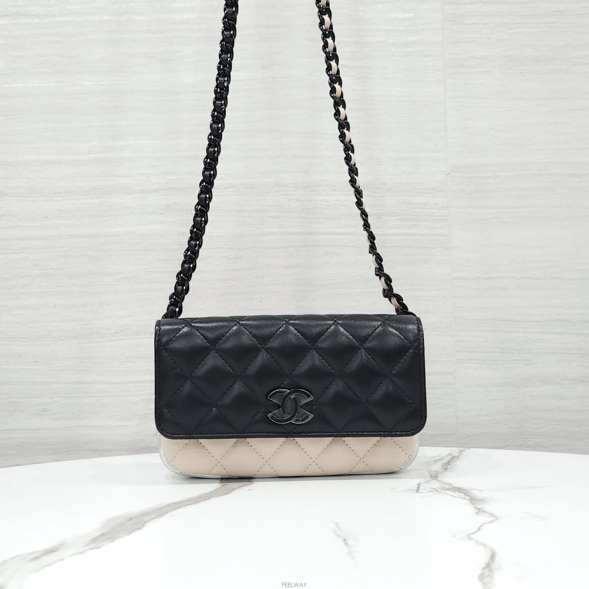 CHANEL [������] (����ǰ) ���� WOC ü�� �÷� ��Ȧ���� ���̴� ����Ų AP3247[������] (����ǰ) ���� WOC ü�� �÷� ��Ȧ���� ���̴� 