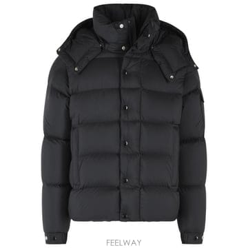 Moncler 26FW ��Ŭ���� ���е� 091 1A002 05 53333999 Black26FW ��Ŭ���� ���е� 091 1A002 05 53333999 Black