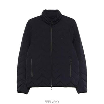 Armani 26FW �������� �Ƹ����� �е� EM004947 AF18499UB118 NAVY26FW �������� �Ƹ����� �е� EM004947 AF18499UB118 NAVY