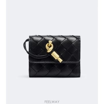 Bottega Veneta ������� Bottega Veneta Andiamo ��Ʈ��ġ���� ���� ����������� Bottega Veneta Andiamo ��Ʈ��ġ���� ���� ����