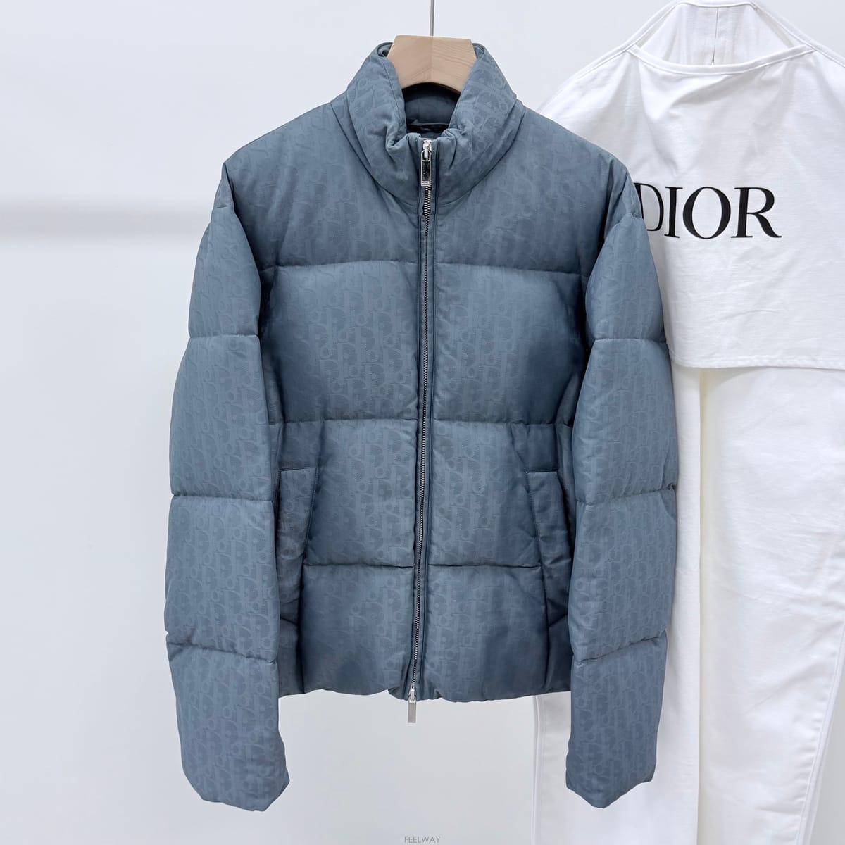 DIOR [S+��/46] 26FW �Ż� ��� ������ũ Ǫ�� �е� ����[S+��/46] 26FW �Ż� ��� ������ũ Ǫ�� �е� ����