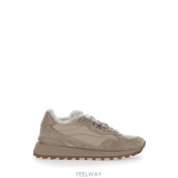 Brunello Cucinelli �δ��� BRUNELLO CUCINELLI ���ڷ� ��ġ�ڸ� �׷��� ����Ŀ���δ��� BRUNELLO CUCINELLI ���ڷ� ��ġ�ڸ� �׷��� ��
