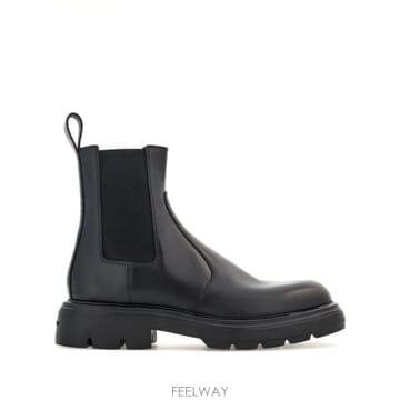 Ferragamo ���Ϲ�� ��󰡸� �������� �ΰ� ���� �������Ϲ�� ��󰡸� �������� �ΰ� ���� ����