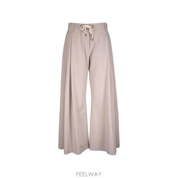 Brunello Cucinelli ���Ϲ�� ���ڷ� ��ġ�ڸ� ��ν�Ʈ�� �������Ϲ�� ���ڷ� ��ġ�ڸ� ��ν�Ʈ�� ����
