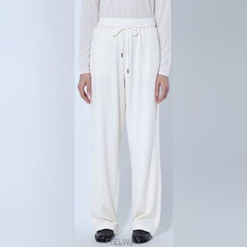Max Mara 26 FW �������� ��ο콺Ʈ�� �� ȭ��Ʈ ���̵� ���� 2621786052600 00126 FW �������� ��ο콺Ʈ�� �� ȭ��Ʈ ���̵� ���� 2621