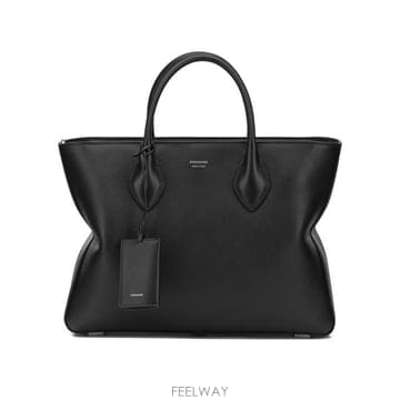 Ferragamo 26FW ����䷹ ��󰡸� ��Ʈ�� 0784724 Black26FW ����䷹ ��󰡸� ��Ʈ�� 0784724 Black