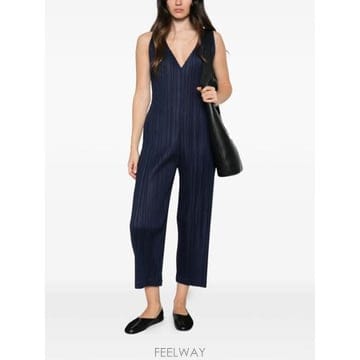 Issey Miyake 26FW �ø����ø��� ���ǽ� PP68JI384 75 BLUE26FW �ø����ø��� ���ǽ� PP68JI384 75 BLUE
