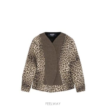 Jacquemus 26FW ��ũ���� ���� JAW00147 AW00958 1PC BROWN NEUTRALS26FW ��ũ���� ���� JAW00147 AW00958 1PC BROWN NEUTRALS