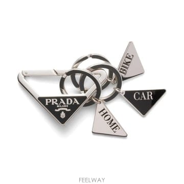 PRADA ����� �ﰢ�ΰ� ��Ż Ű�� 2PS065 66A F0002����� �ﰢ�ΰ� ��Ż Ű�� 2PS065 66A F0002