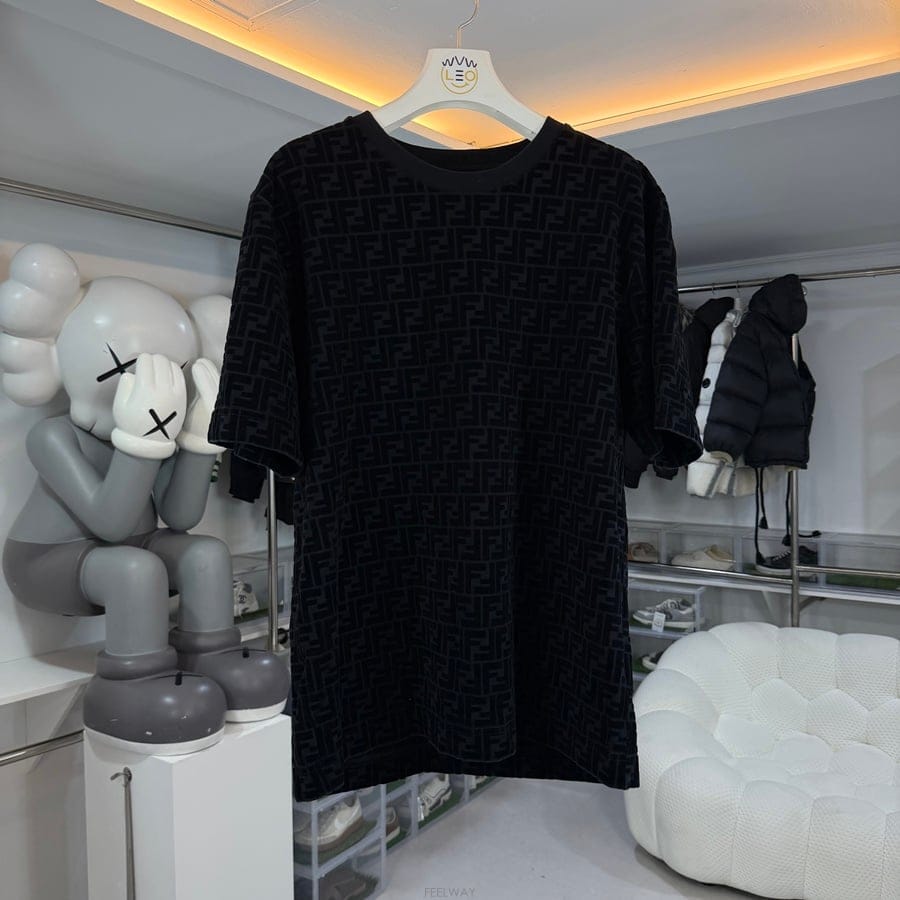 FENDI ��� FF Ǯ ��Ƽ�� ��ư ���� ũ��� ������� FF Ǯ ��Ƽ�� ��ư ���� ũ��� ����