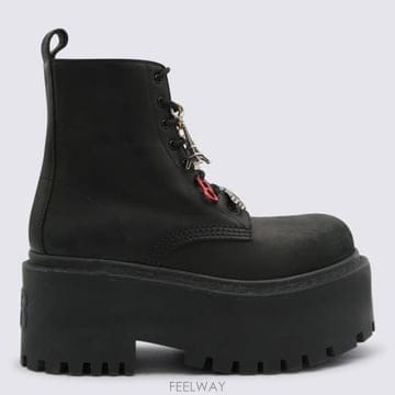 Balenciaga 26SS �߷��þư� ���� 859611 WCDA31080 BLACK26SS �߷��þư� ���� 859611 WCDA31080 BLACK