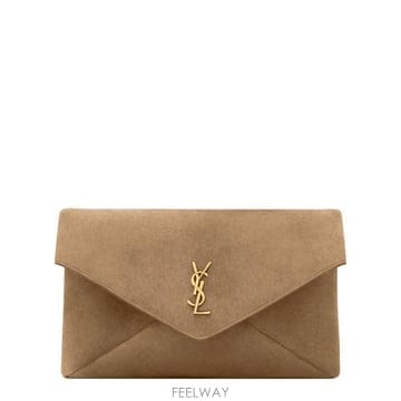Saint Laurent 26FW ���ζ� Ŭ��ġ �Ŀ�ġ 7693071U80W 1632 BEIGE26FW ���ζ� Ŭ��ġ �Ŀ�ġ 7693071U80W 1632 BEIGE