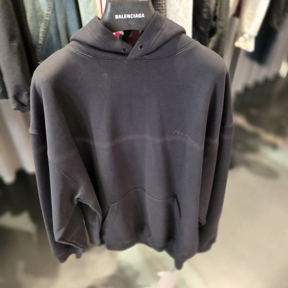 Balenciaga �߷��þư� BB �ΰ� �̵�� �� �ĵ� Ƽ���� 570811 TKVB5 8190�߷��þư� BB �ΰ� �̵�� �� �ĵ� Ƽ���� 570811 TKVB5 