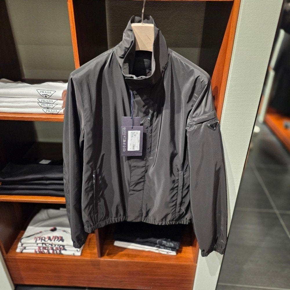 PRADA ����� �ﰢ�ΰ� ���� �ٶ����� ���� SGN521����� �ﰢ�ΰ� ���� �ٶ����� ���� SGN521