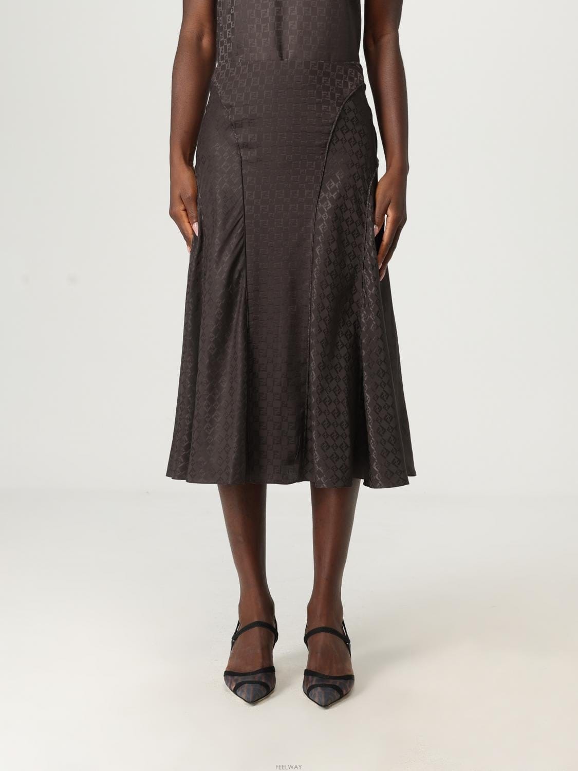 FENDI [A6] ��� FQ7688AUQG ���� �̵� ��ĿƮ FQ7688AUQG-F1T6H[A6] ��� FQ7688AUQG ���� �̵� ��ĿƮ FQ7688AUQG-F1T6H