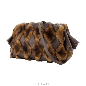 Zimmermann 26 F/W ���Ӹ� Ŭ���� 91 �̵�� Ŭ��ġ ZIMMERMANN  B073231167526 F/W ���Ӹ� Ŭ���� 91 �̵�� Ŭ��ġ ZIMMERMANN  B0