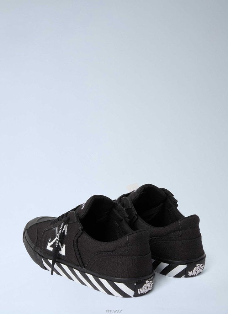 Off White 25 F/W ����ȭ��Ʈ VULCANIZED UNDERCUT ����Ŀ��  B011188300925 F/W ����ȭ��Ʈ VULCANIZED UNDERCUT ����Ŀ��  B01118