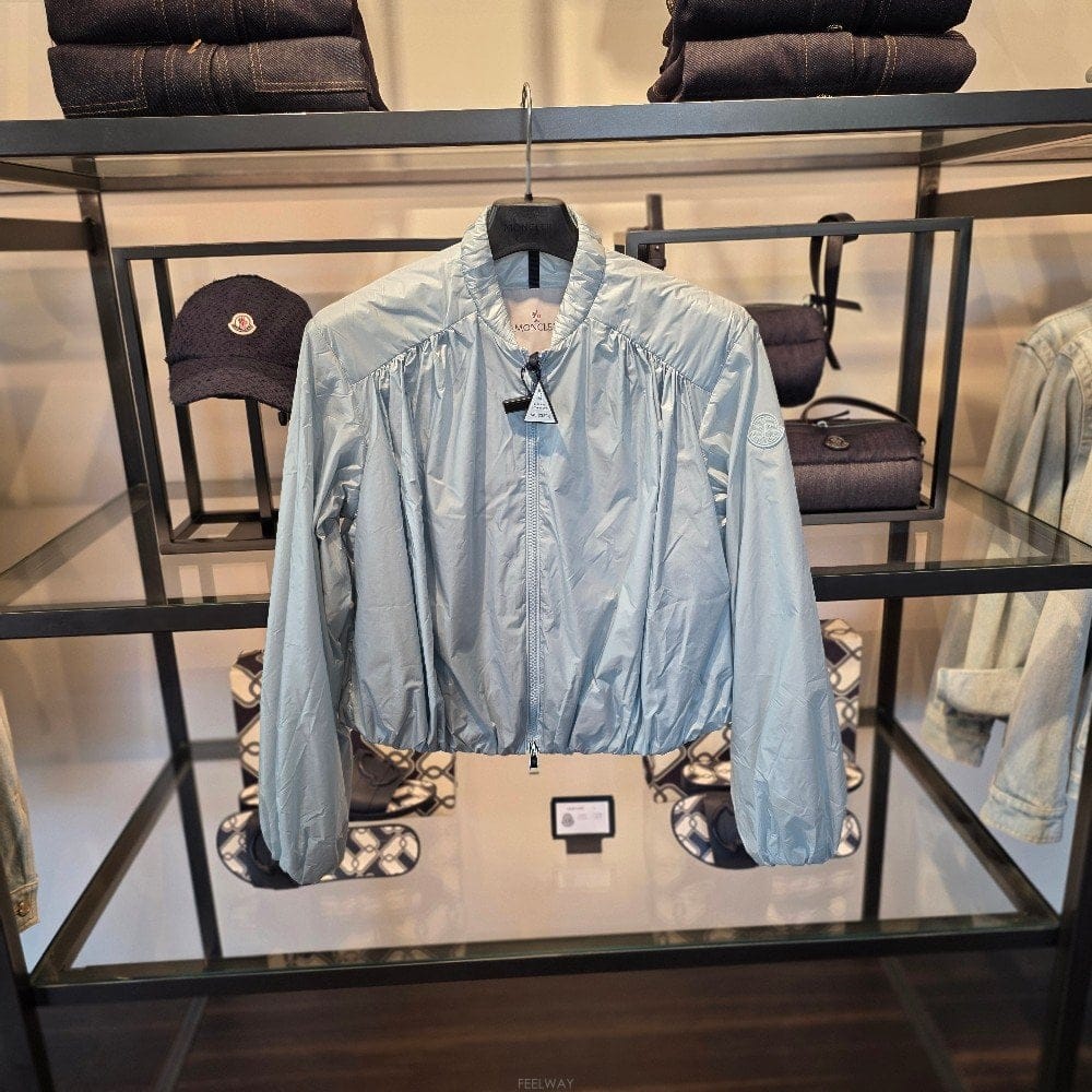 Moncler ��Ŭ���� CHAZERON ���� �ٶ����� ���� K1093 1A00124 597YF 711��Ŭ���� CHAZERON ���� �ٶ����� ���� K1093 1A00124 597